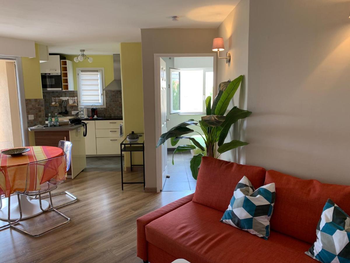 Les Pins Maritimes Apartamento Fréjus Exterior foto