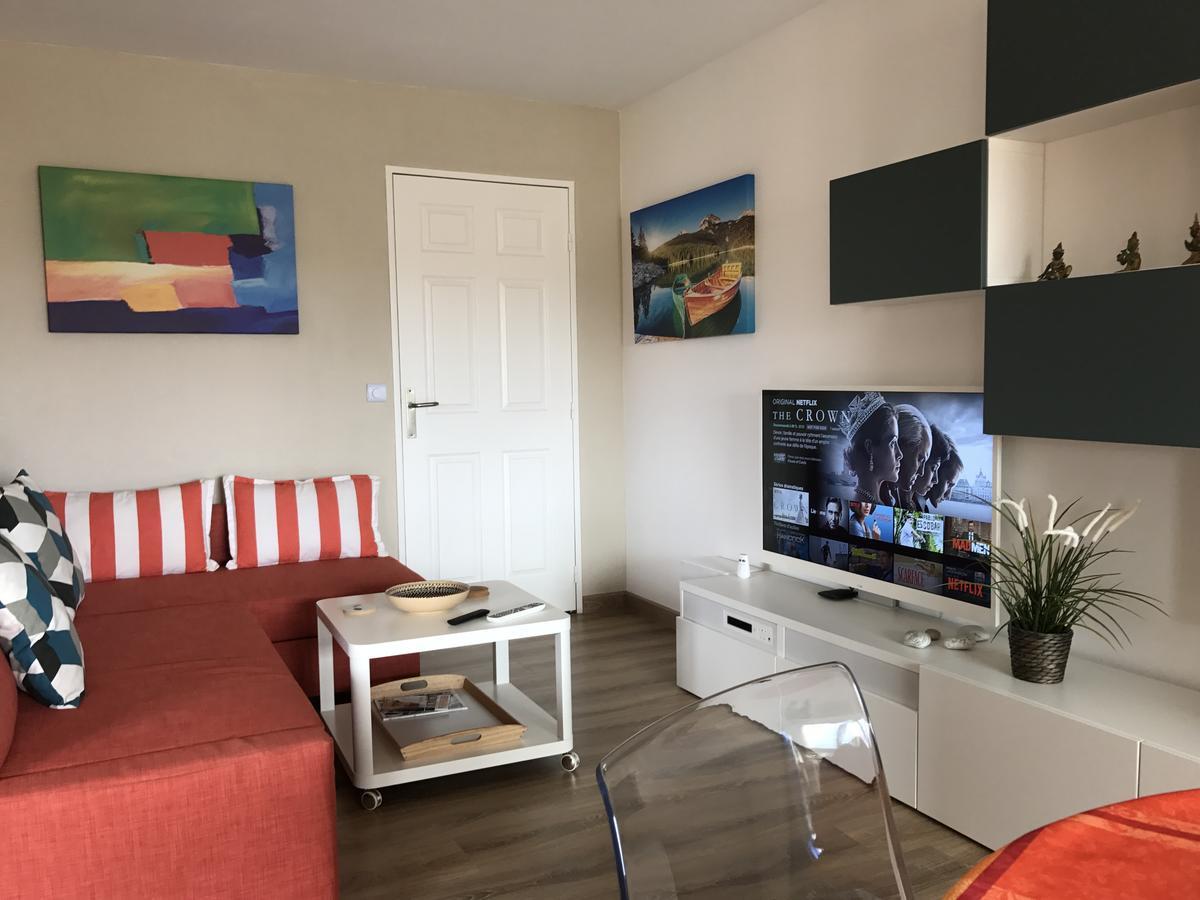 Les Pins Maritimes Apartamento Fréjus Exterior foto